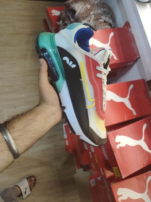 nike air 2090 first copy shoe in my hand in my store at jammu