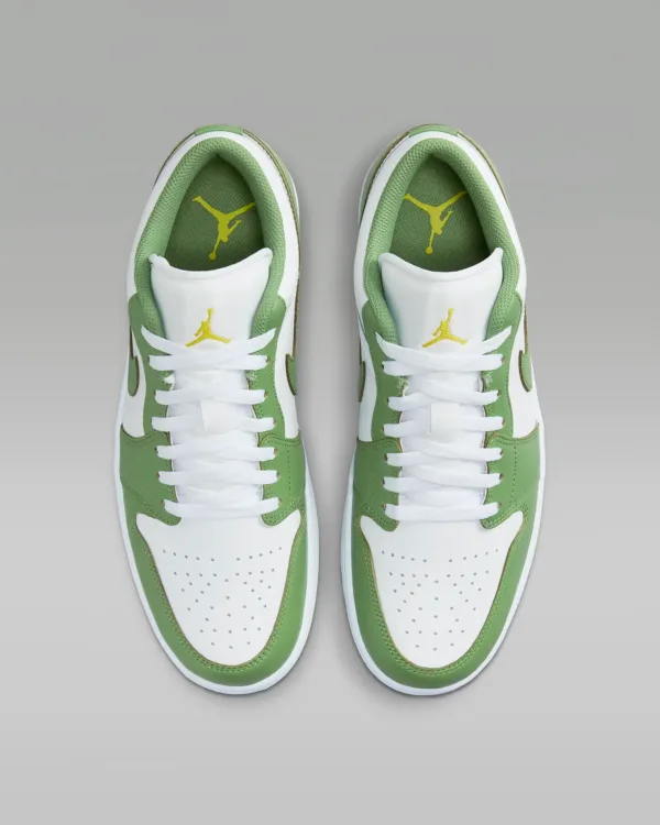 top front view of nike air jordan green