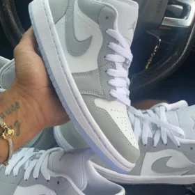 nike air jordan wolf grey in hand