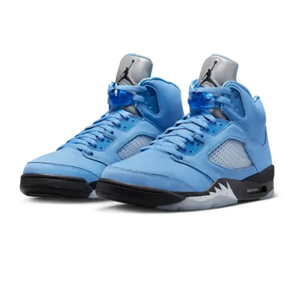 pair of j5 unc university blue