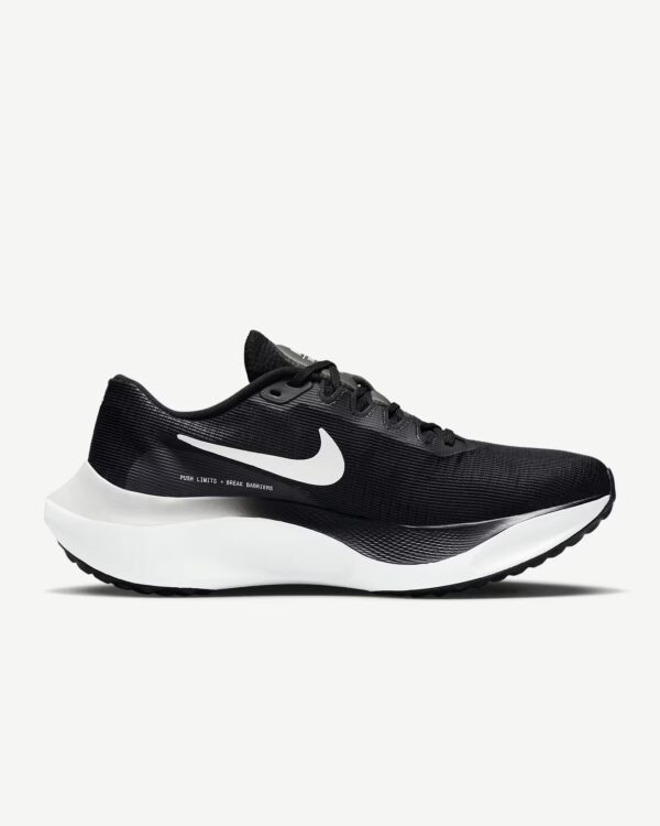 nike zoom fly 5 black side view